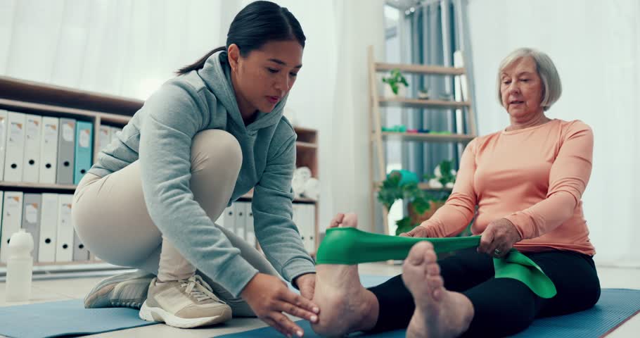 Physical therapy best sale for elderly legs